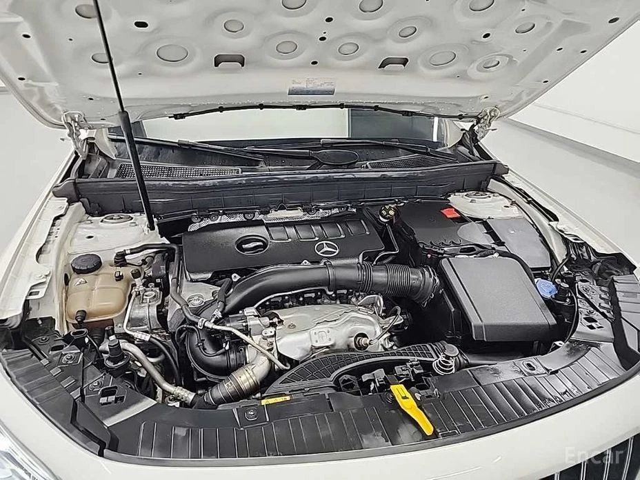 Mercedes-Benz GLB, снимка 5 - Автомобили и джипове - 53884313