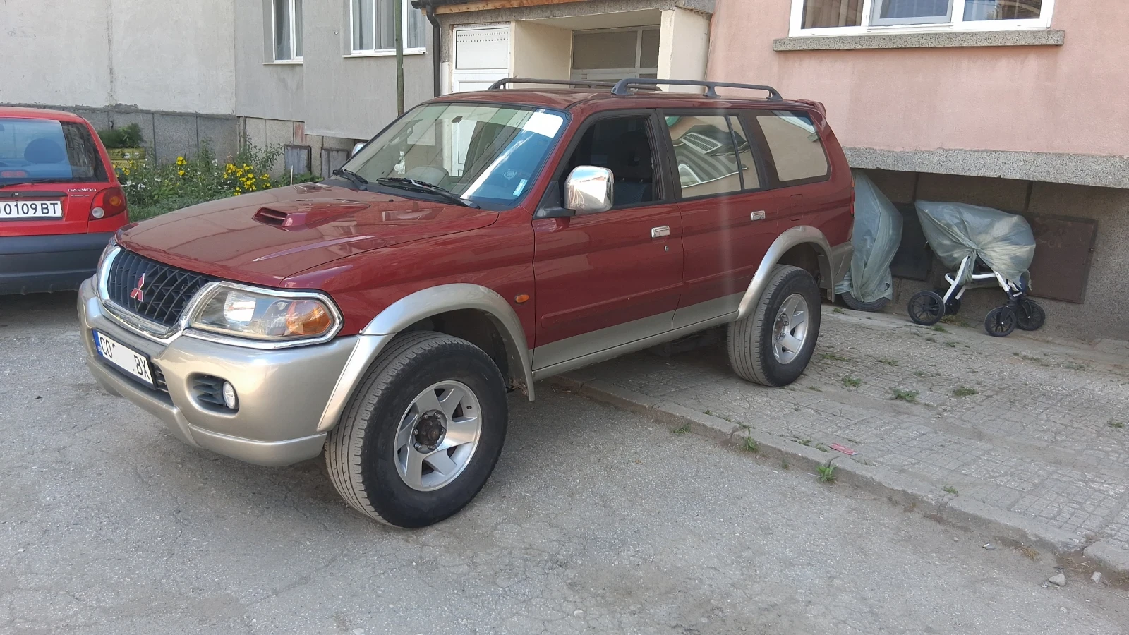Mitsubishi Pajero sport, снимка 2 - Автомобили и джипове - 54317175
