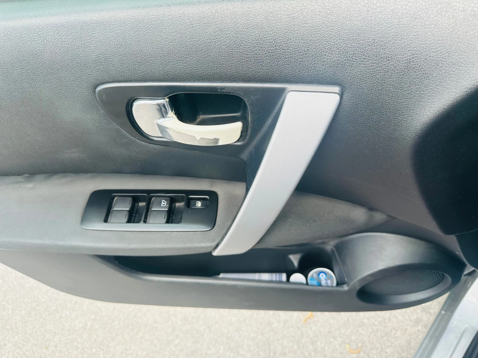 Nissan Qashqai, снимка 7 - Автомобили и джипове - 54424181