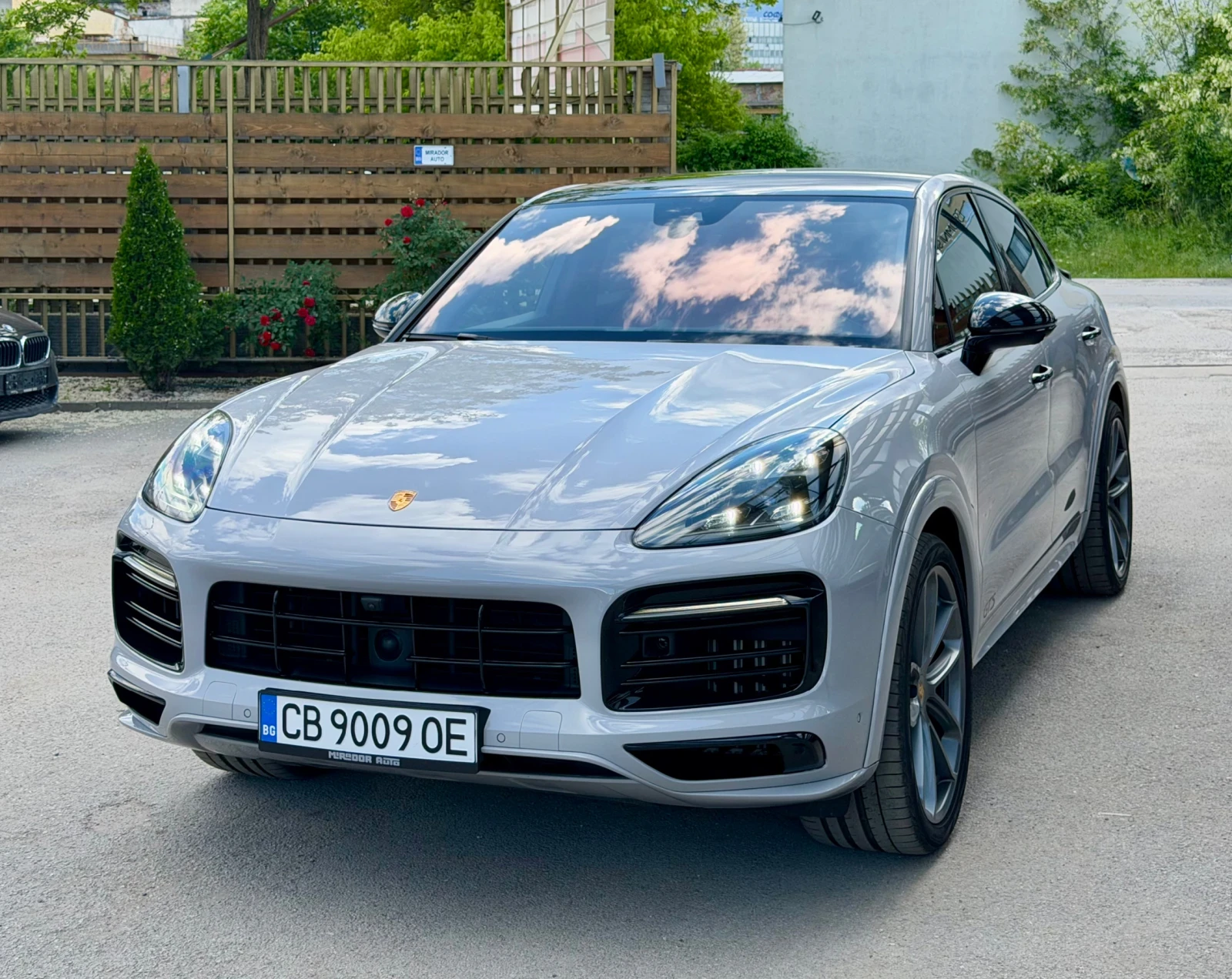 Porsche Cayenne GTS Coupe, снимка 2 - Автомобили и джипове - 54693602