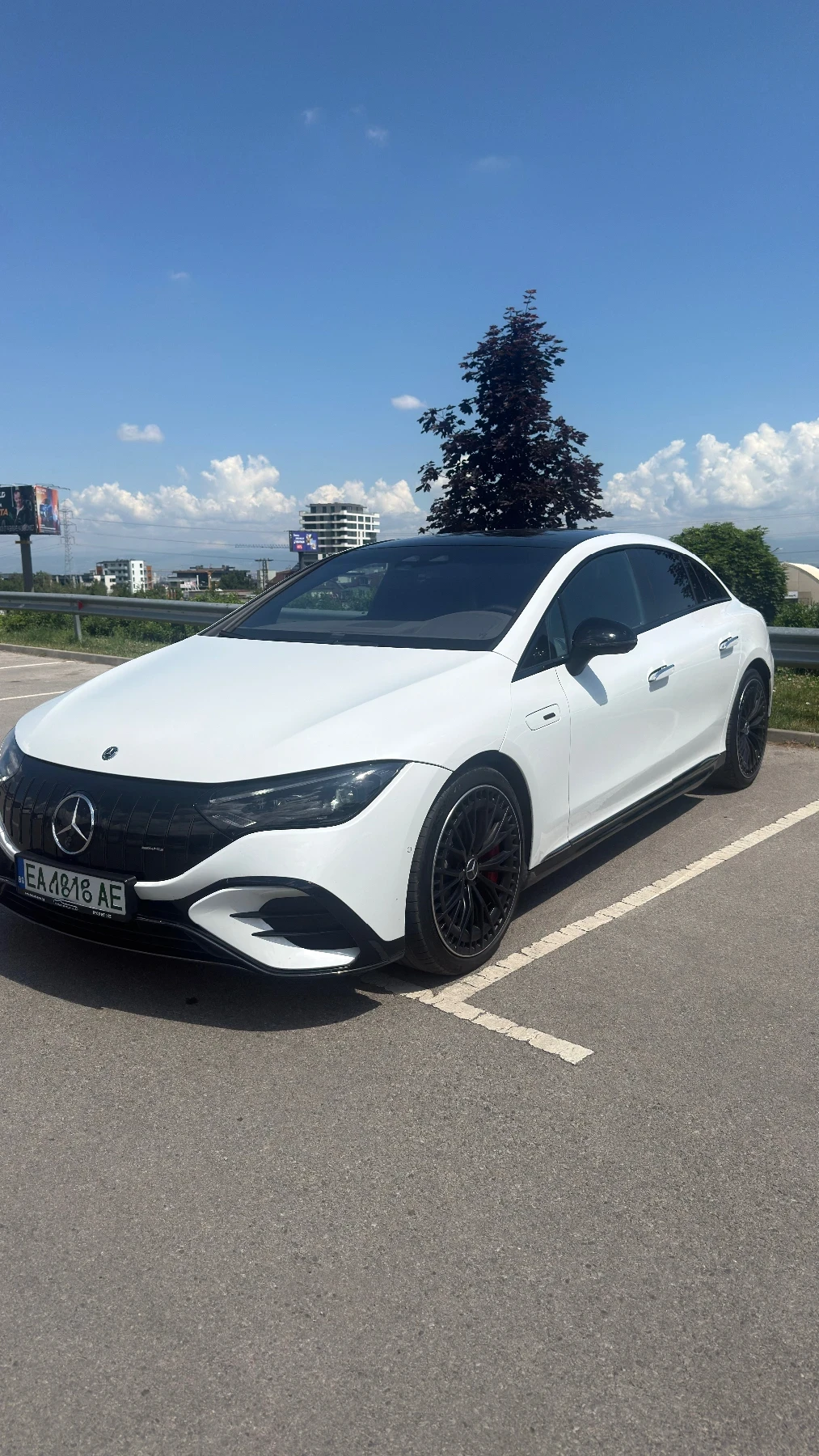 Mercedes-Benz EQE, снимка 2 - Автомобили и джипове - 55095703