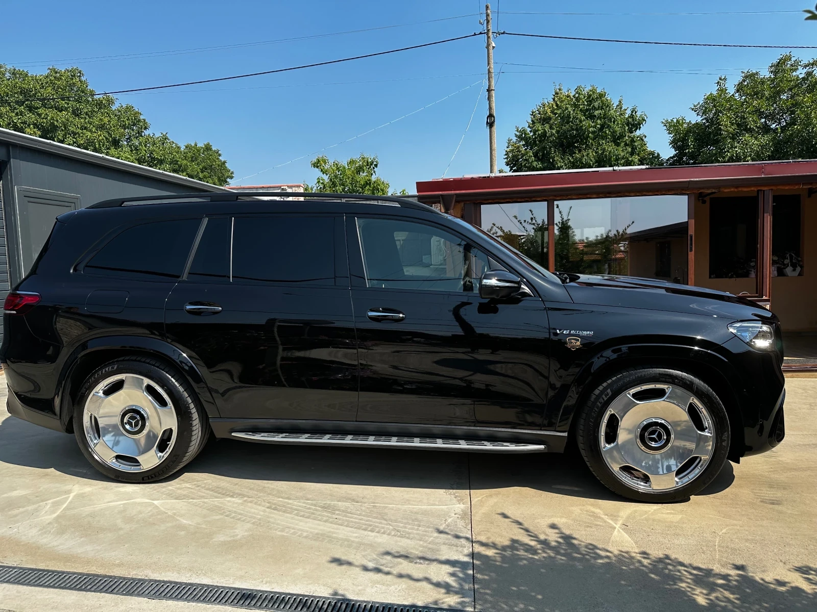 Mercedes-Benz GLS 63 AMG Individual Гаранционен 1-ви Собственик вкл.ДДС, снимка 5 - Автомобили и джипове - 55562311