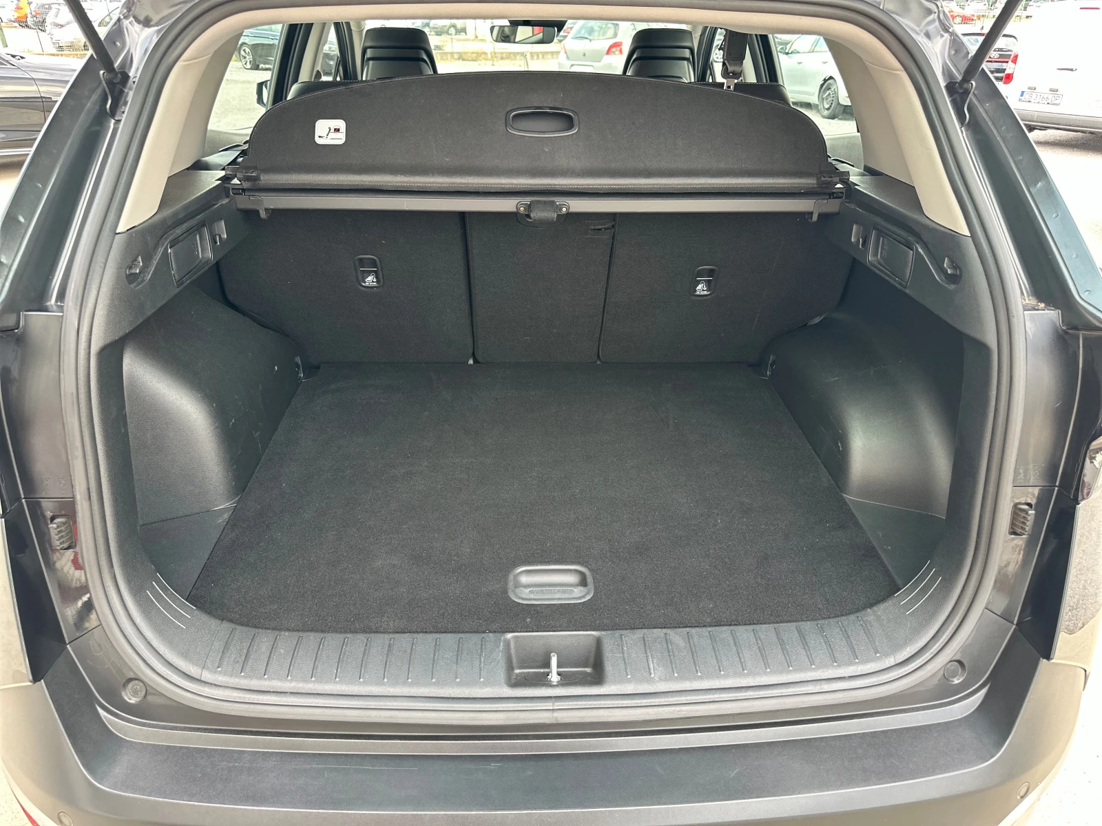 Kia Sportage 1.6CRDi MHEV, снимка 14 - Автомобили и джипове - 55927420