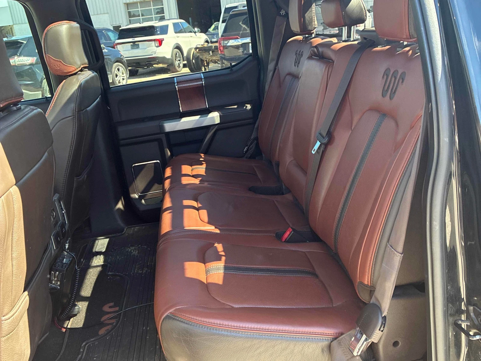 Ford F150 * 4WD SuperCrew Box * CARFAX * БЕЗ ПЪРВОНАЧАЛНА ВН, снимка 15 - Автомобили и джипове - 56134641