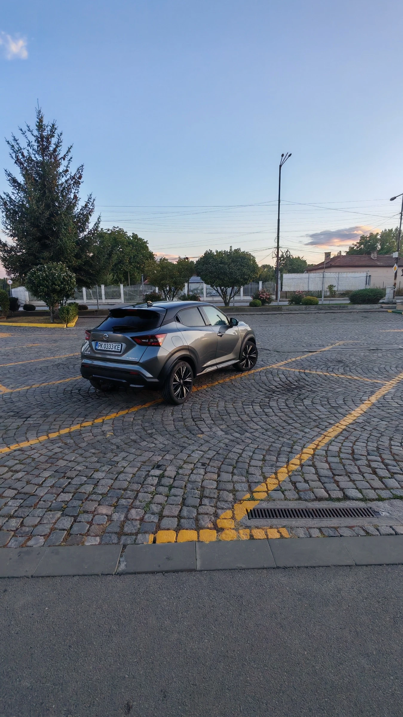 Nissan Juke N-Design 1.0 Dig-t DCT, снимка 6 - Автомобили и джипове - 56184784