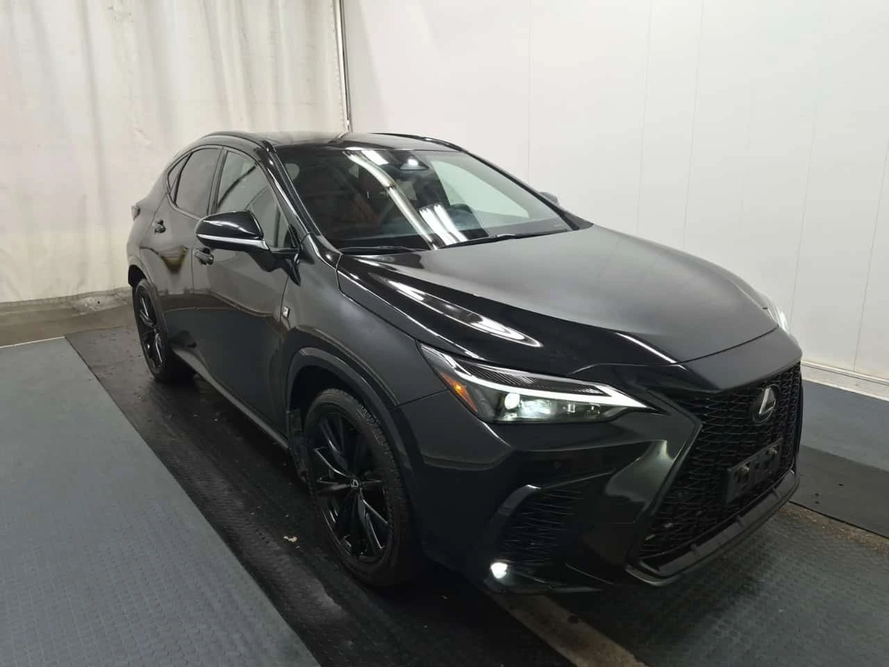 Lexus NX 300 2.4 Turbo Awd 350 / CARFAX / HUD / ���������  | Mobile.bg � ����������� 3