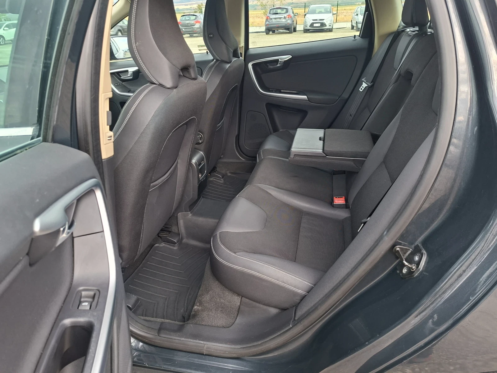 Volvo XC60 XC60 2, 4 D3 4WD | Mobile.bg � ����������� 10