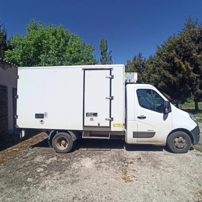 Renault Master Хладилен!!!!, снимка 4 - Бусове и автобуси - 48284105