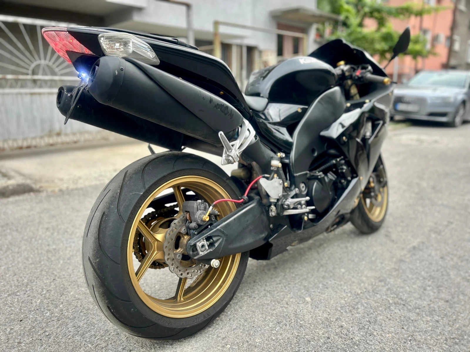 Kawasaki Zxr ZX10R  - изображение 5