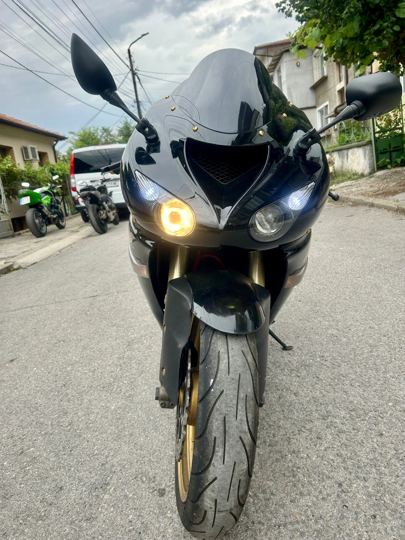 Kawasaki Zxr ZX10R  - изображение 2