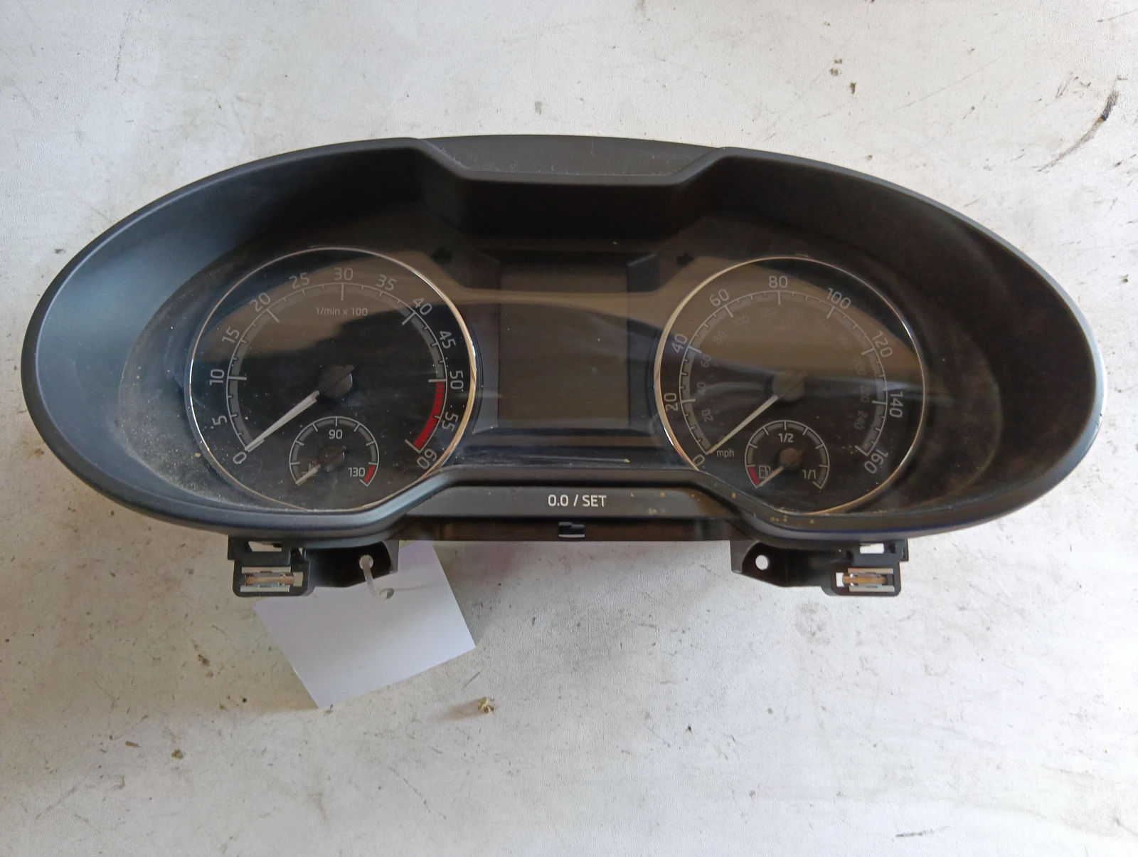 километраж RHD 5E0920981D Skoda Octavia