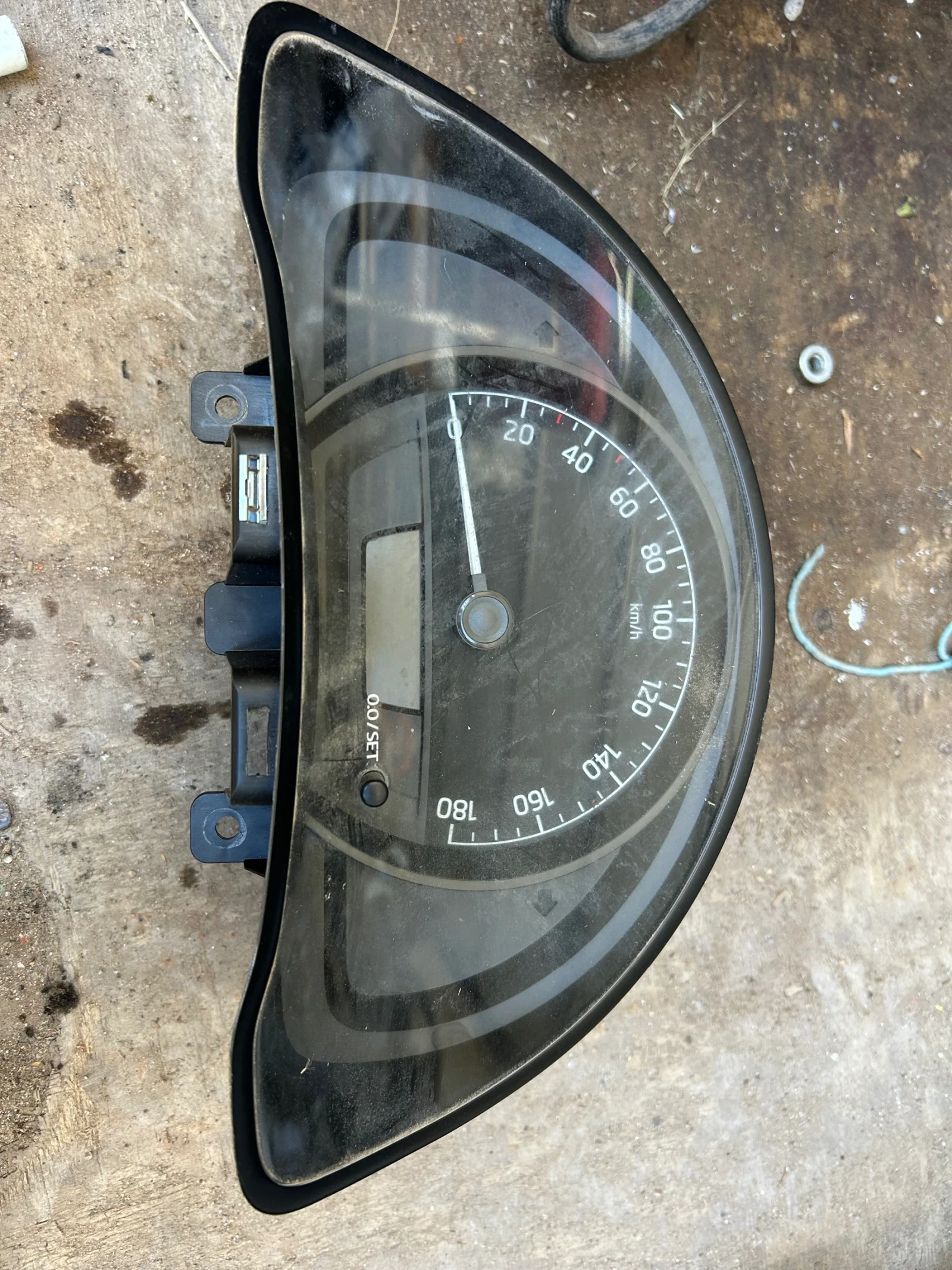 1ST.920.850G ���������� VOLKSWAGEN UP SKODA  | Mobile.bg � ����������� 1