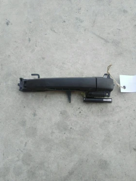 Дръжка врата външна предна дясна Субару Форестър 10г.