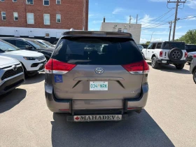 Toyota Sienna * LE * АВТОКРЕДИТ БЕЗ ПЪРВОНАЧАЛНА ВНОСКА* , снимка 4
