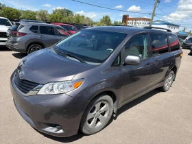 Toyota Sienna * LE * АВТОКРЕДИТ БЕЗ ПЪРВОНАЧАЛНА ВНОСКА* , снимка 1