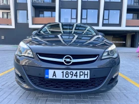 Opel Astra J 1.6 116к.с. НАВИ/Завиващи Фарове/Парктроници, снимка 2