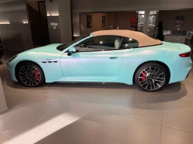 Обява за продажба на Maserati GranCabrio Trofeo AWD Fuoriserie Digital Mint Tricoat ~ 286 545 EUR - изображение 3