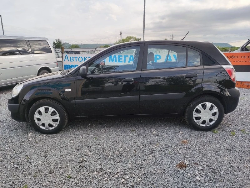 Kia Rio 1.4L-бензин /Климатик , снимка 8 - Автомобили и джипове - 45436881