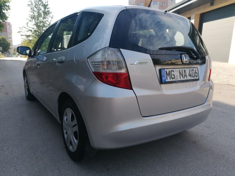 Honda Jazz Feyslift , снимка 5 - Автомобили и джипове - 47232825