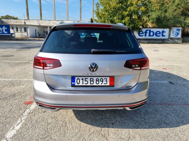 VW Passat Alltrack 2.0TDI Face 4Motion 200кс Digital 2022г, снимка 6 - Автомобили и джипове - 47600852