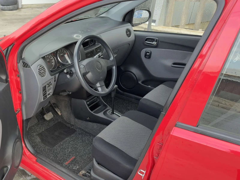 Daihatsu Cuore 1.0i, снимка 8 - Автомобили и джипове - 47955089