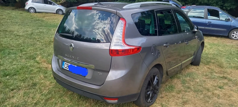 Renault Grand scenic, снимка 4 - Автомобили и джипове - 48853251