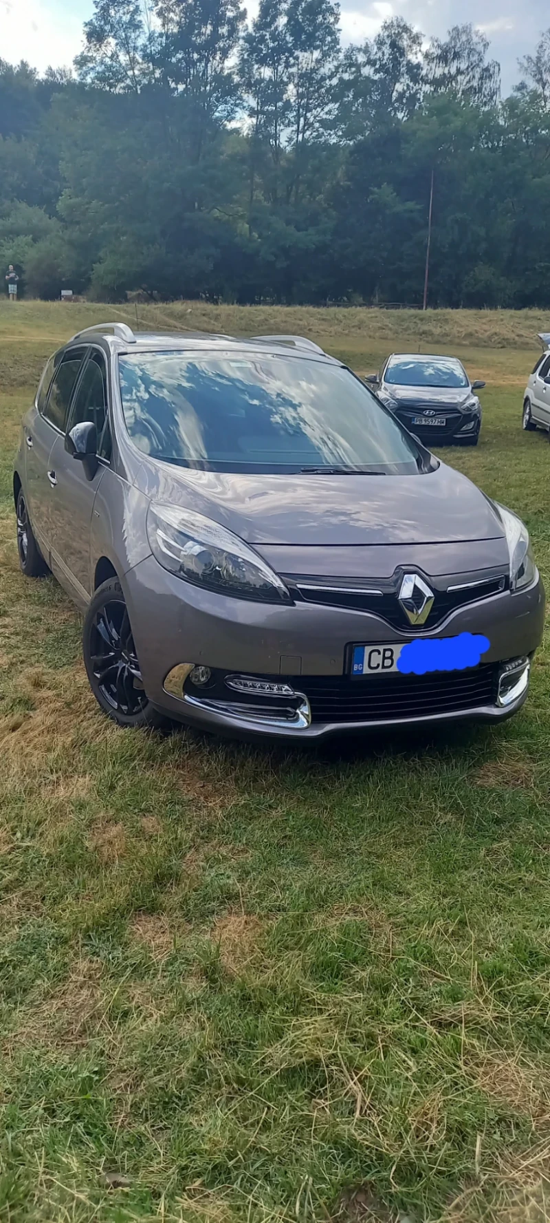 Renault Grand scenic, снимка 3 - Автомобили и джипове - 48853251