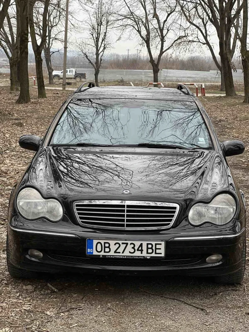 Mercedes-Benz C 220 2.2CDI, снимка 2 - Автомобили и джипове - 49038673