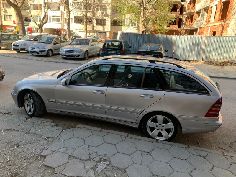 Mercedes-Benz C 270, снимка 3 - Автомобили и джипове - 49285486