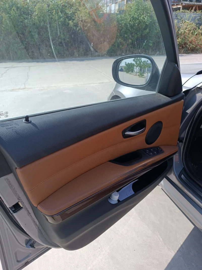 BMW 325 325xi e90 N53 3.0 218hp, снимка 13 - Автомобили и джипове - 52422071
