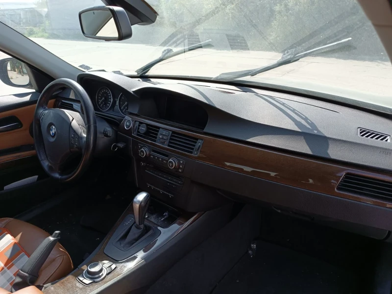 BMW 325 325xi e90 N53 3.0 218hp, снимка 14 - Автомобили и джипове - 52422071
