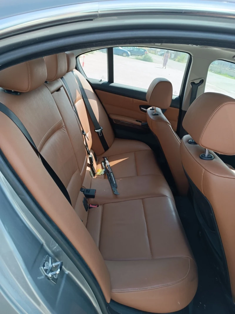 BMW 325 325xi e90 N53 3.0 218hp, снимка 9 - Автомобили и джипове - 52422071