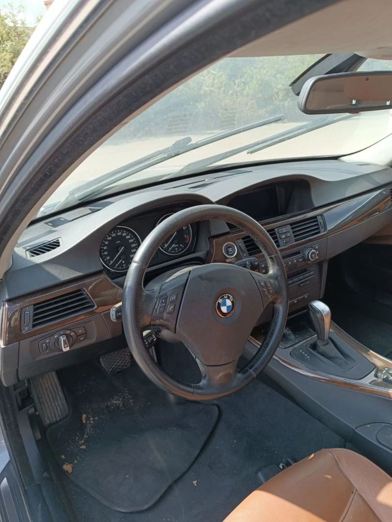 BMW 325 325xi e90 N53 3.0 218hp, снимка 15 - Автомобили и джипове - 52422071