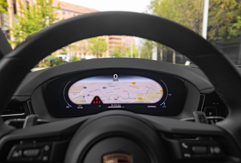 Porsche Panamera 4 BOSE PANO MATRIX 360, снимка 10 - Автомобили и джипове - 51793622