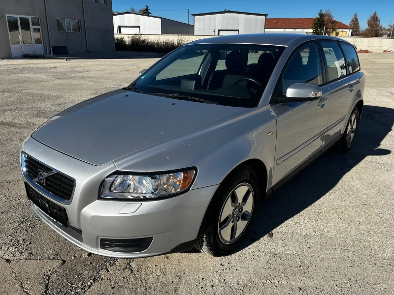 Volvo V50 High performance edition, снимка 3 - Автомобили и джипове - 52428551