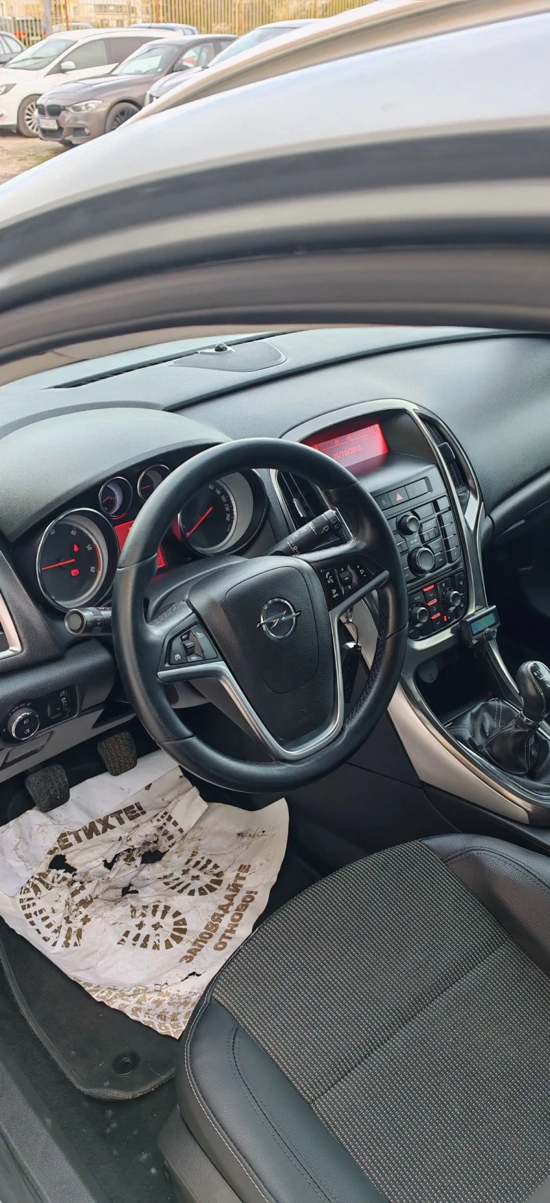 Opel Astra 1.7CDTI 125k.c. Bixenon , снимка 10 - Автомобили и джипове - 53256563