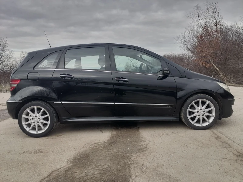 Mercedes-Benz B 180 AUTOTRONIC, снимка 3 - Автомобили и джипове - 53481410