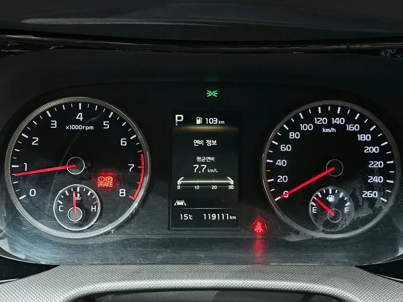 Kia K5 2.0 Prestige, снимка 8 - Автомобили и джипове - 55614621