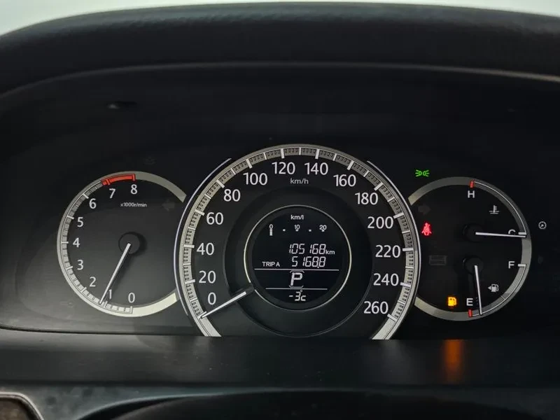 Honda Accord 2.4 9Th Generation, снимка 16 - Автомобили и джипове - 56020574