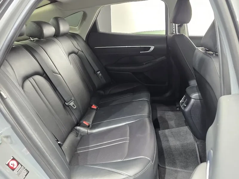 Hyundai Sonata 2.0 Lpg Style, снимка 11 - Автомобили и джипове - 56657654