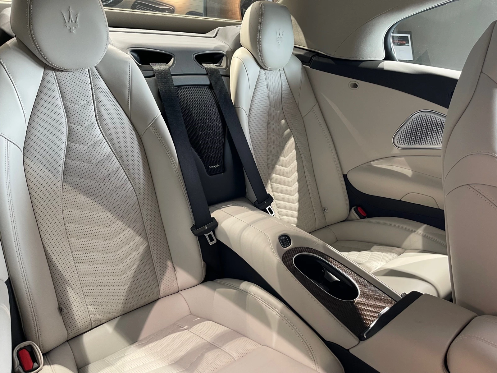 Maserati GranCabrio Trofeo AWD Fuoriserie Digital Mint Tricoat | Mobile.bg   13