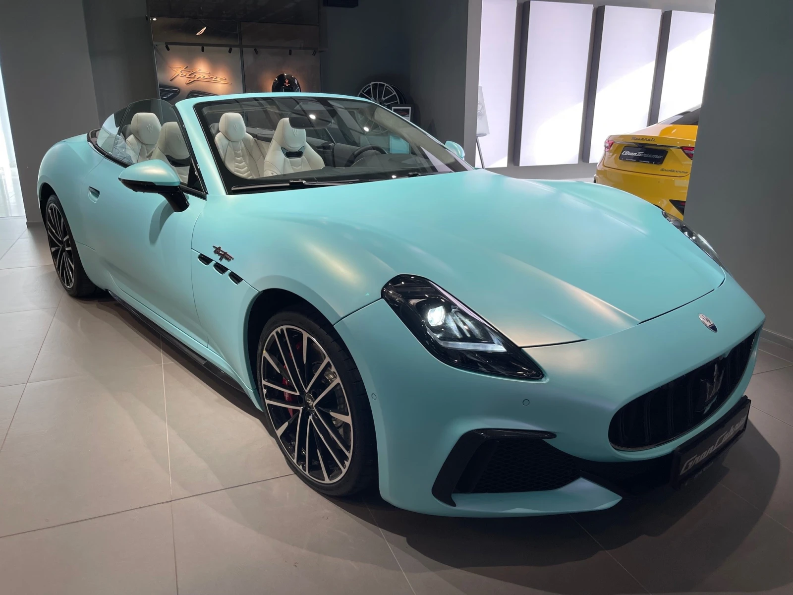 Maserati GranCabrio Trofeo AWD Fuoriserie Digital Mint Tricoat - [1] 