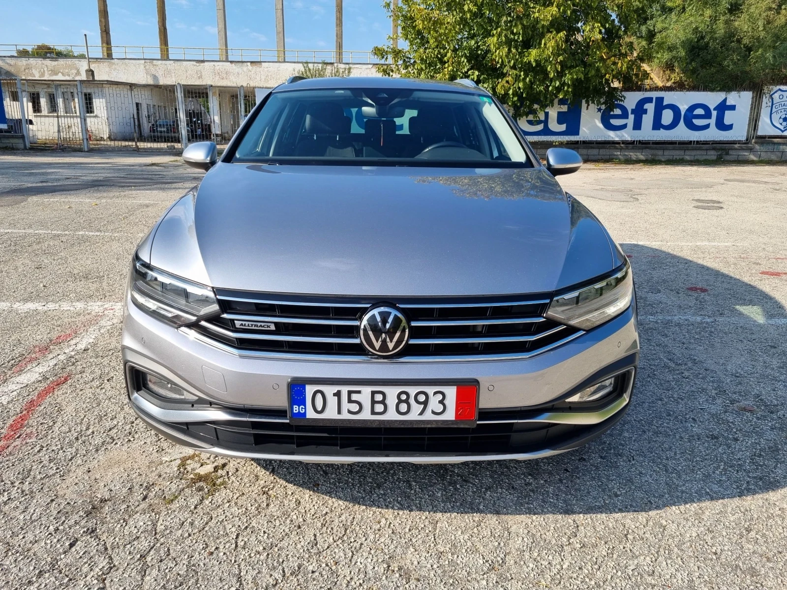 VW Passat Alltrack 2.0TDI Face 4Motion 200кс Digital 2022г - изображение 5