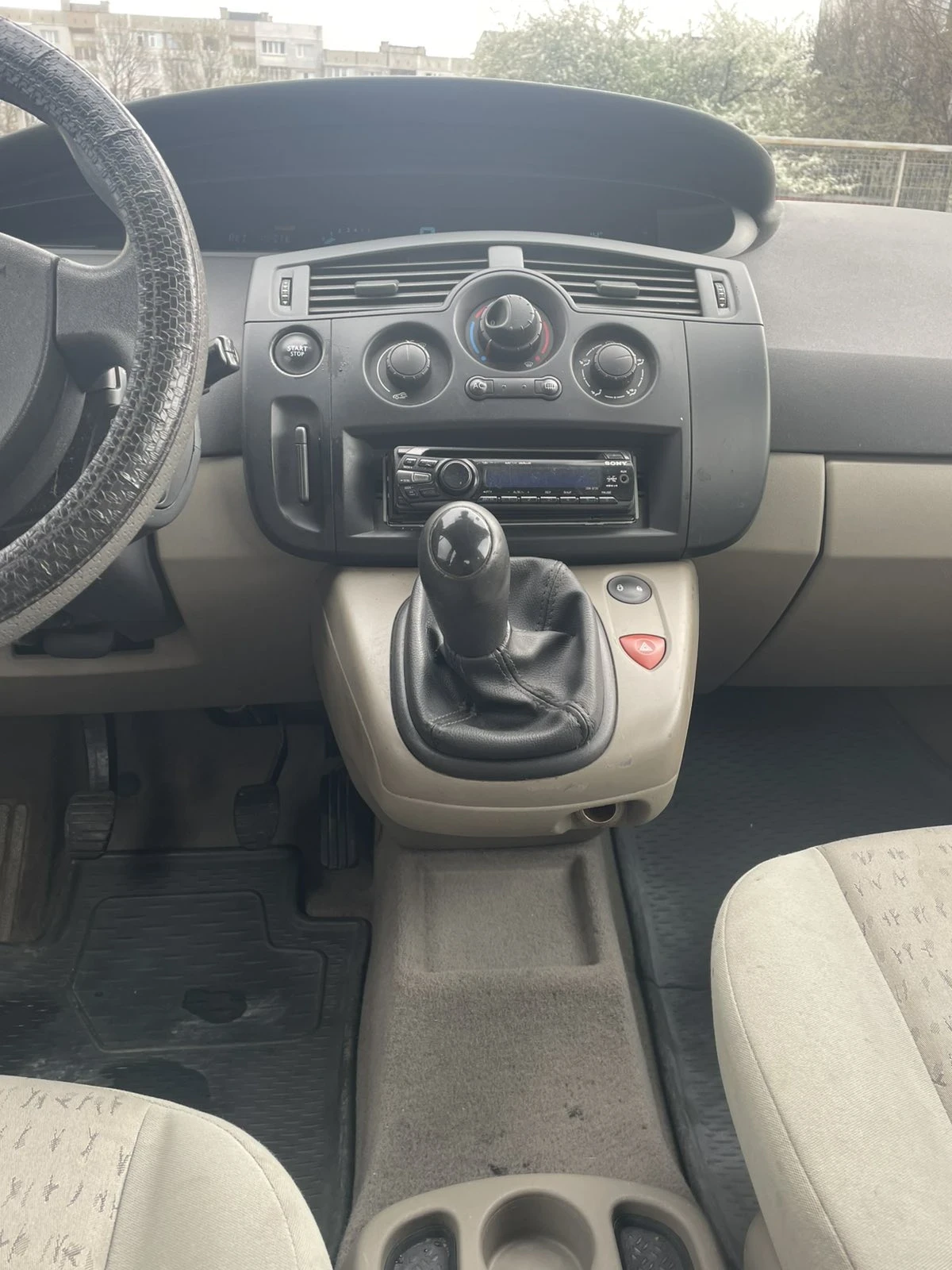 Renault Scenic 1.5 dci - изображение 8
