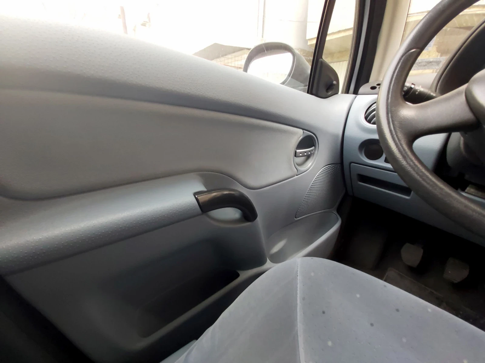 Citroen C3 1.1 60кс - изображение 10