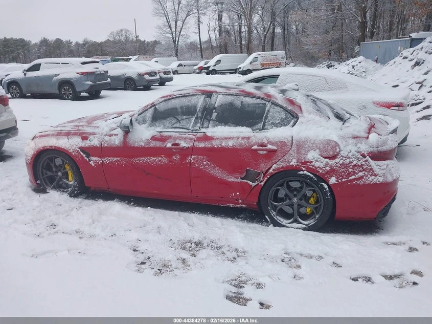 Alfa Romeo Giulia 2022 ALFA ROMEO GIULIA QUADRIFOGLIO RWD | Mobile.bg � ����������� 5