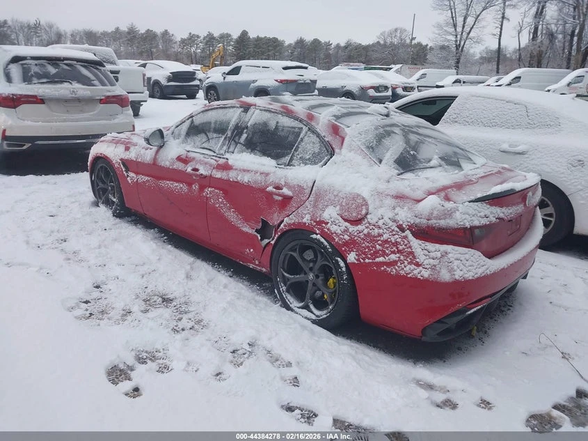 Alfa Romeo Giulia 2022 ALFA ROMEO GIULIA QUADRIFOGLIO RWD | Mobile.bg � ����������� 6