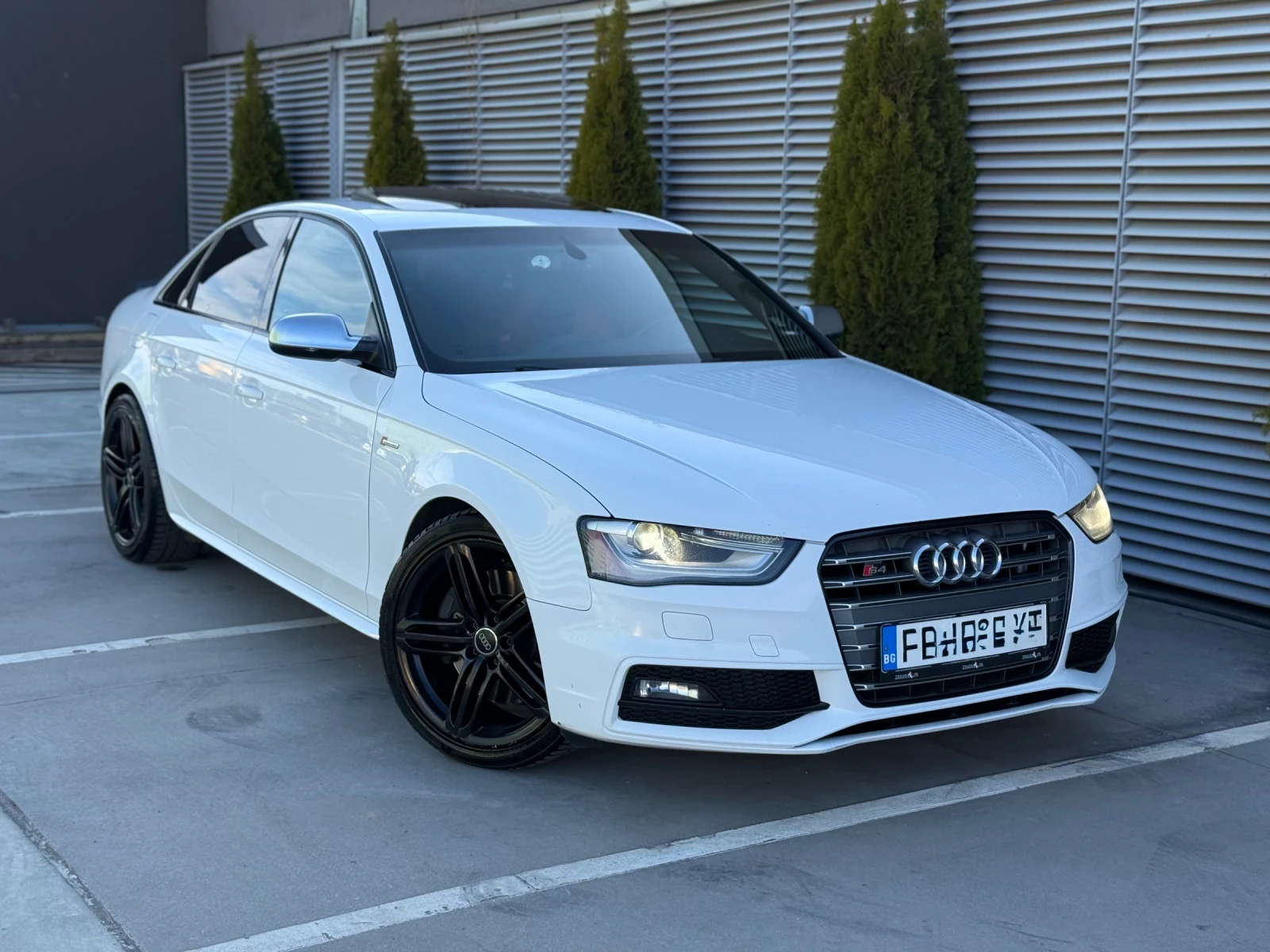 Audi S4 QUATTRO* PERF СЕДАЛКИ* КАРБОН* 