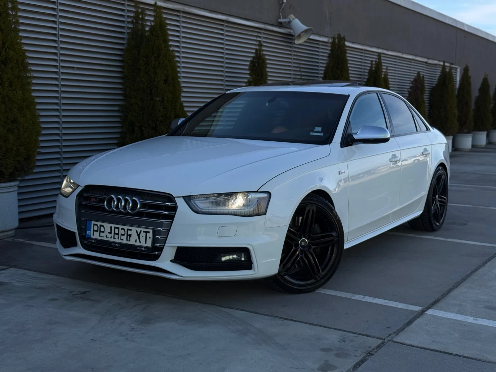 Audi S4 QUATTRO* PERF СЕДАЛКИ* КАРБОН* , снимка 4 - Автомобили и джипове - 53773775