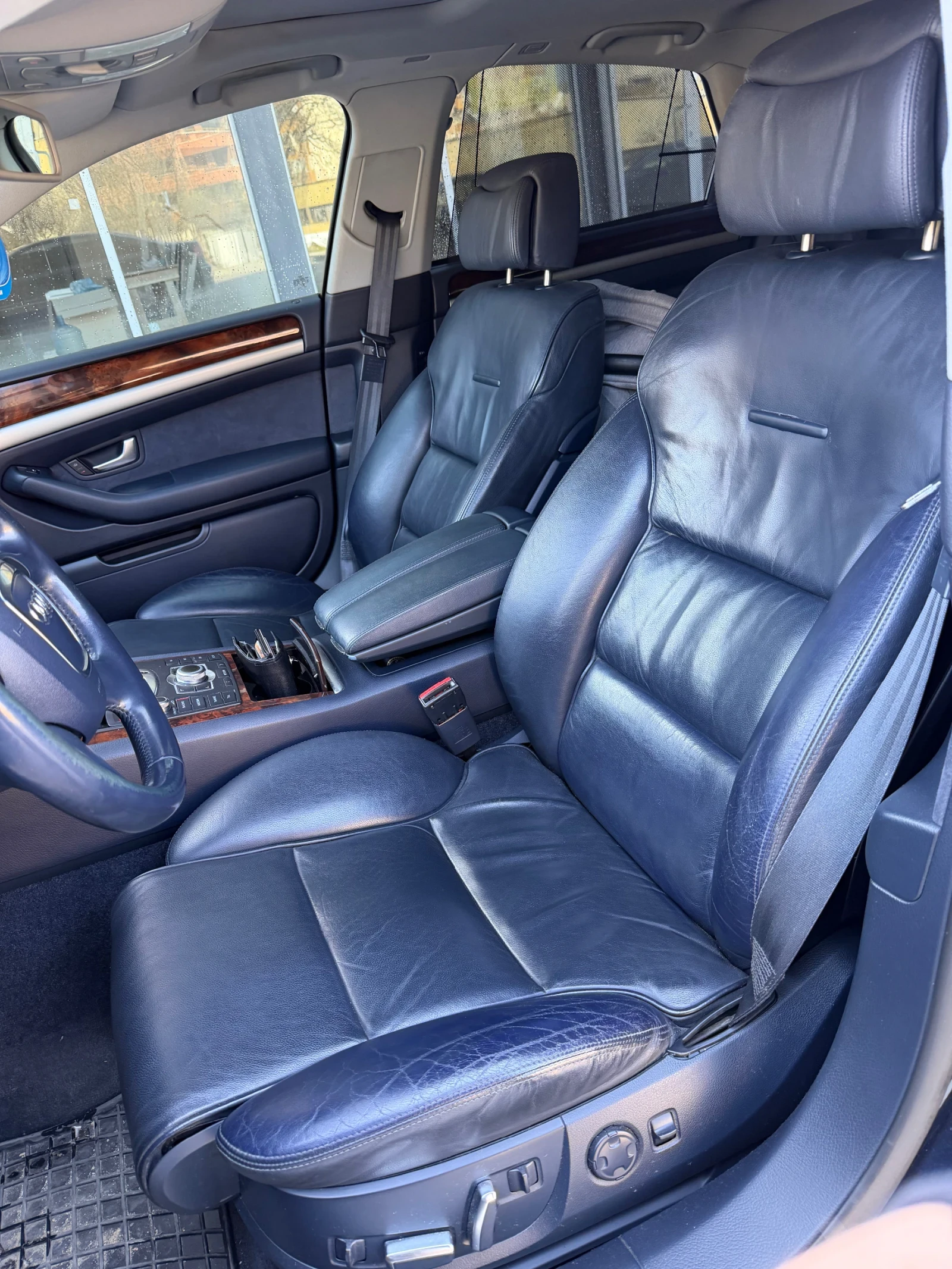 Audi A8 4.2 TDI Quattro LONG, снимка 5 - Автомобили и джипове - 53844902